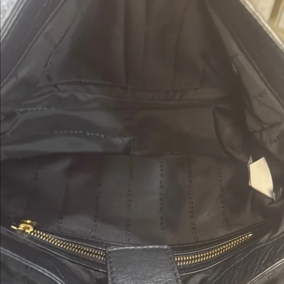 Black Leather Handbag - Picture 12 of 14